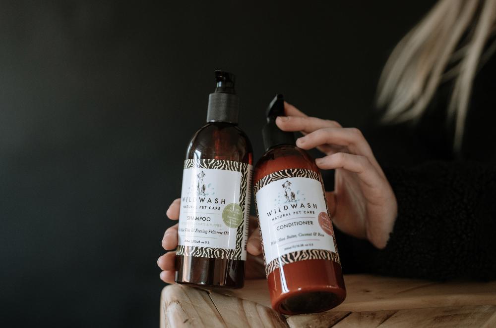 Gallery - Dog Shampoo - Heart Dog