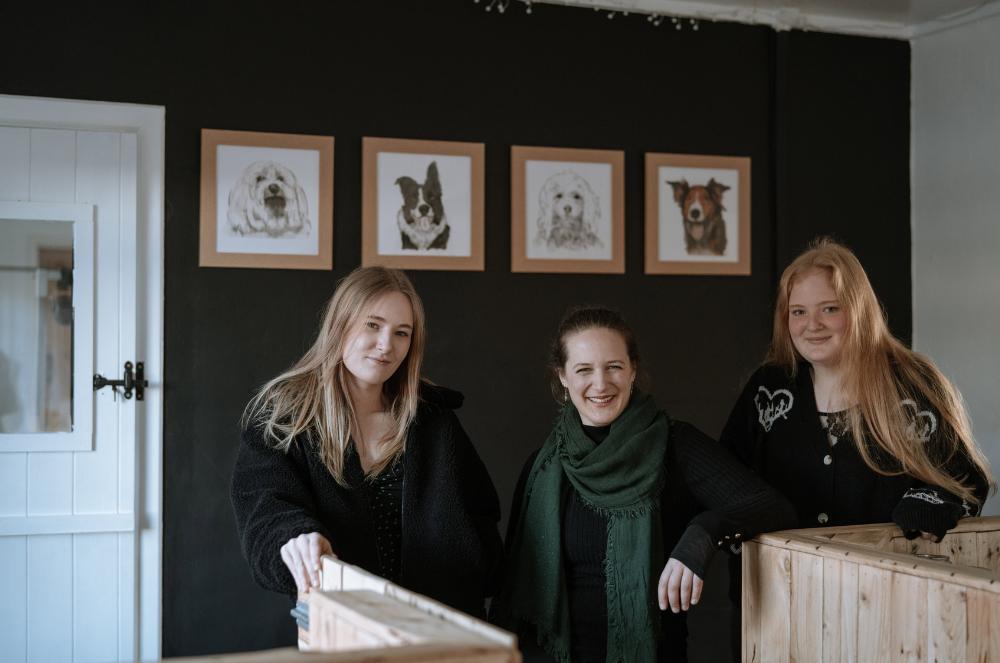 Gallery - Team Members - Heart Dog