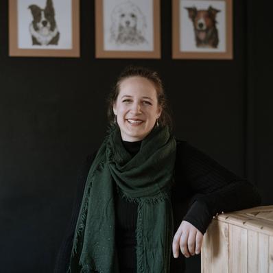 Meet the Team - Zoe - Heart Dog
